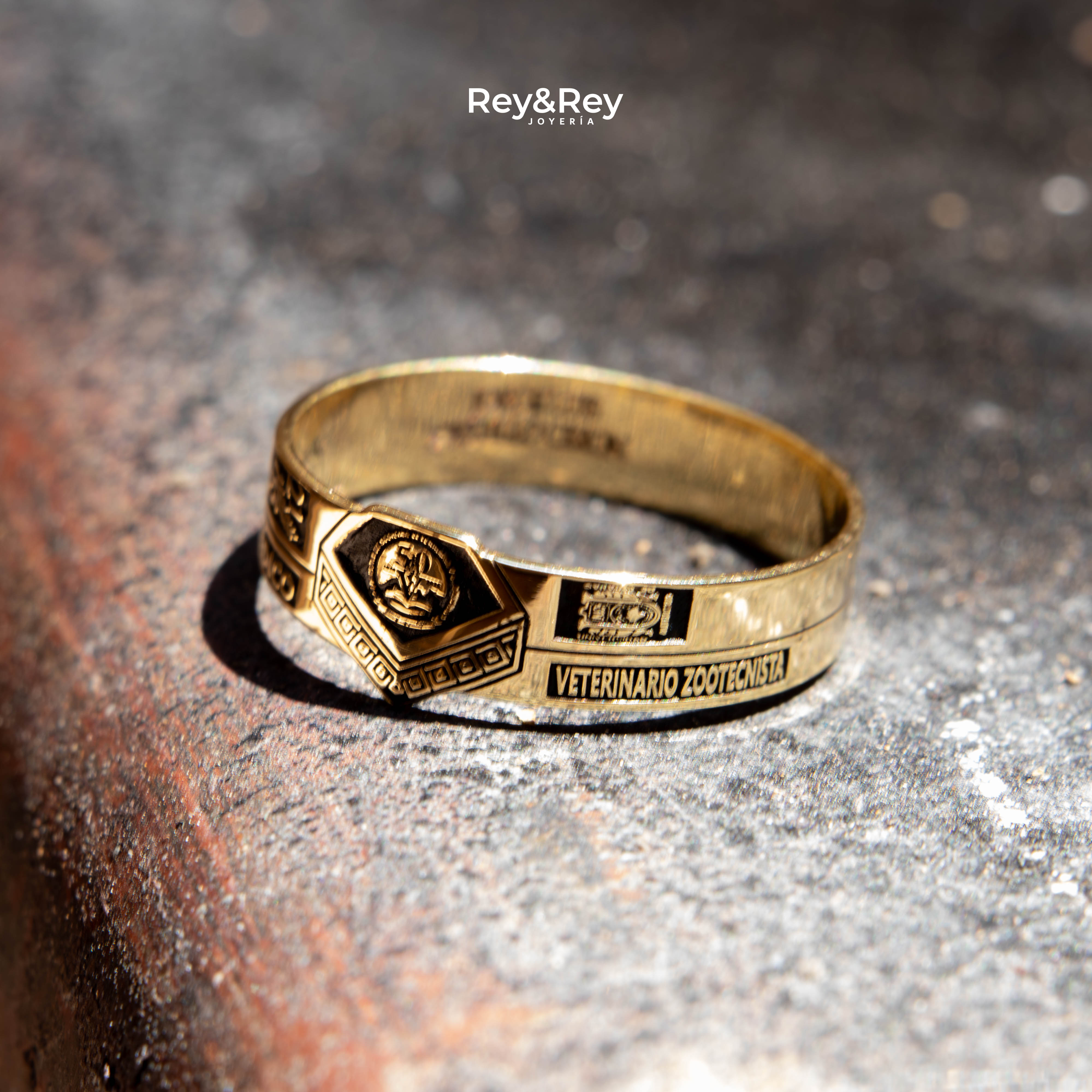 Anillo Graduación Alianza Grecas Oro 10k