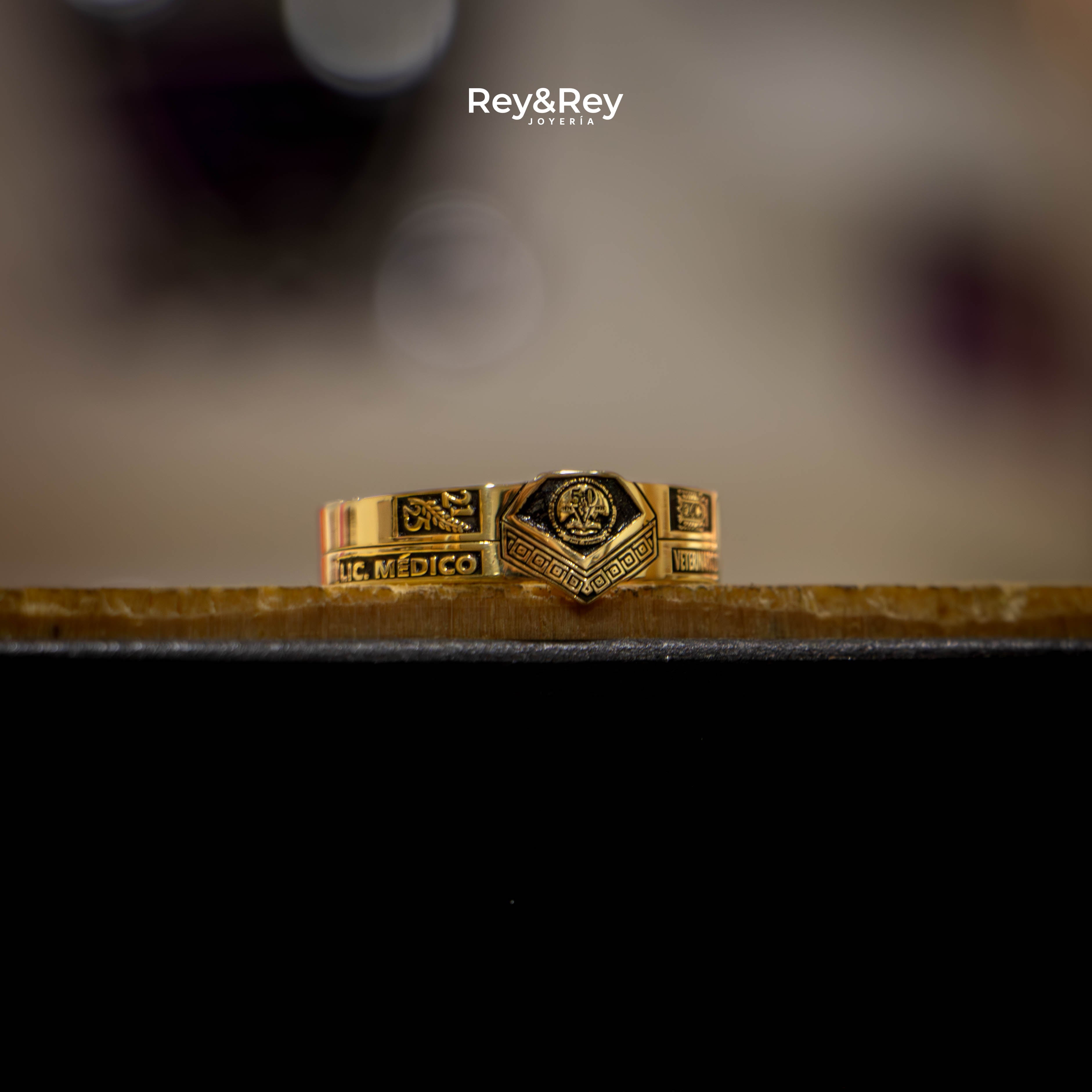 Anillo Graduación Alianza Grecas Oro 10k