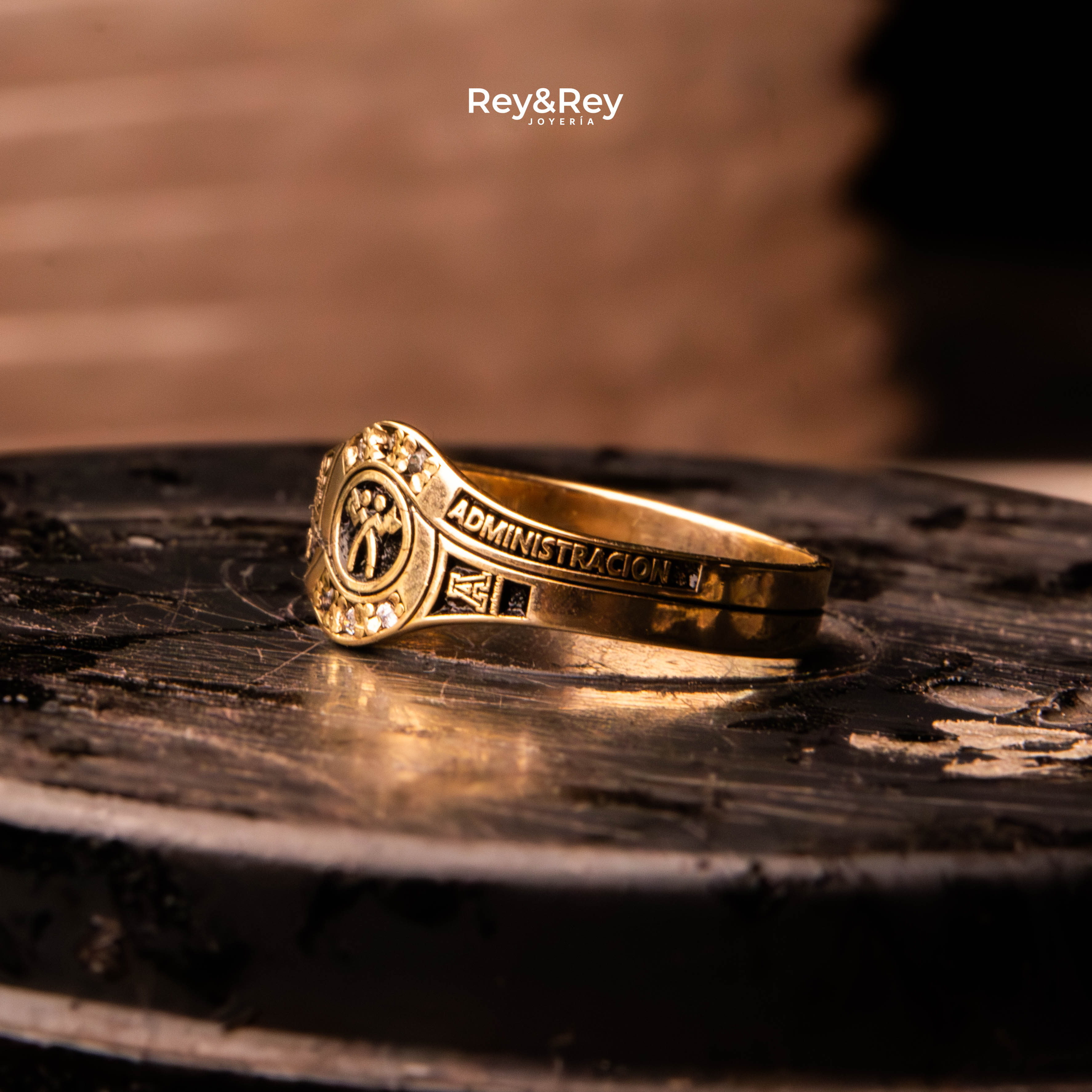 Anillo Graduación Ascenso Oro