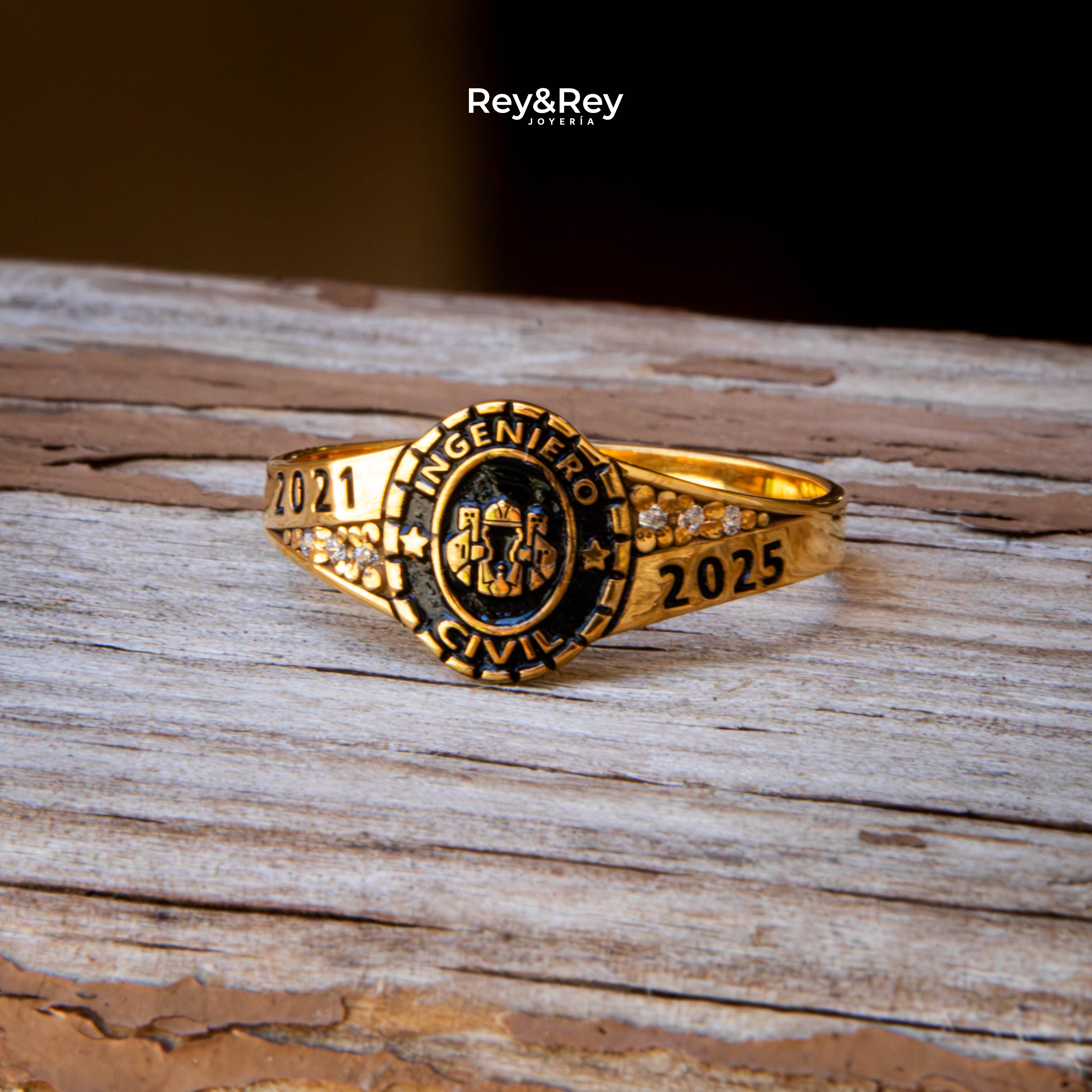 Anillo Graduacion Continente Oro