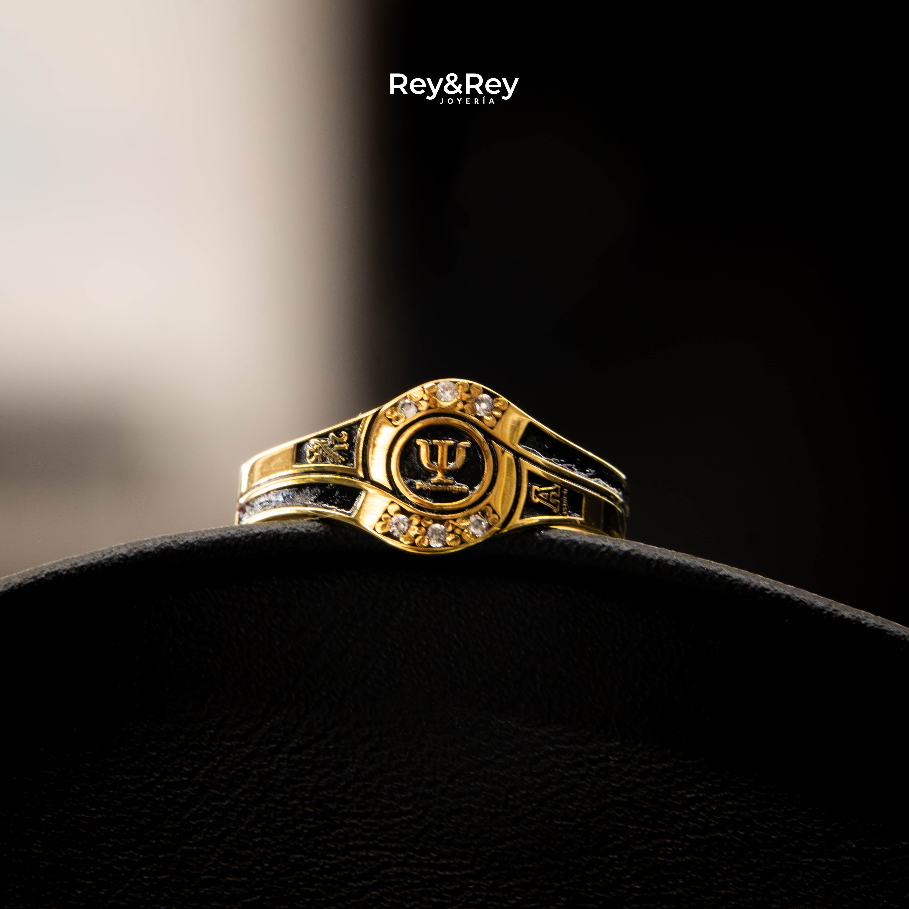 Anillo Graduación Ascenso Oro