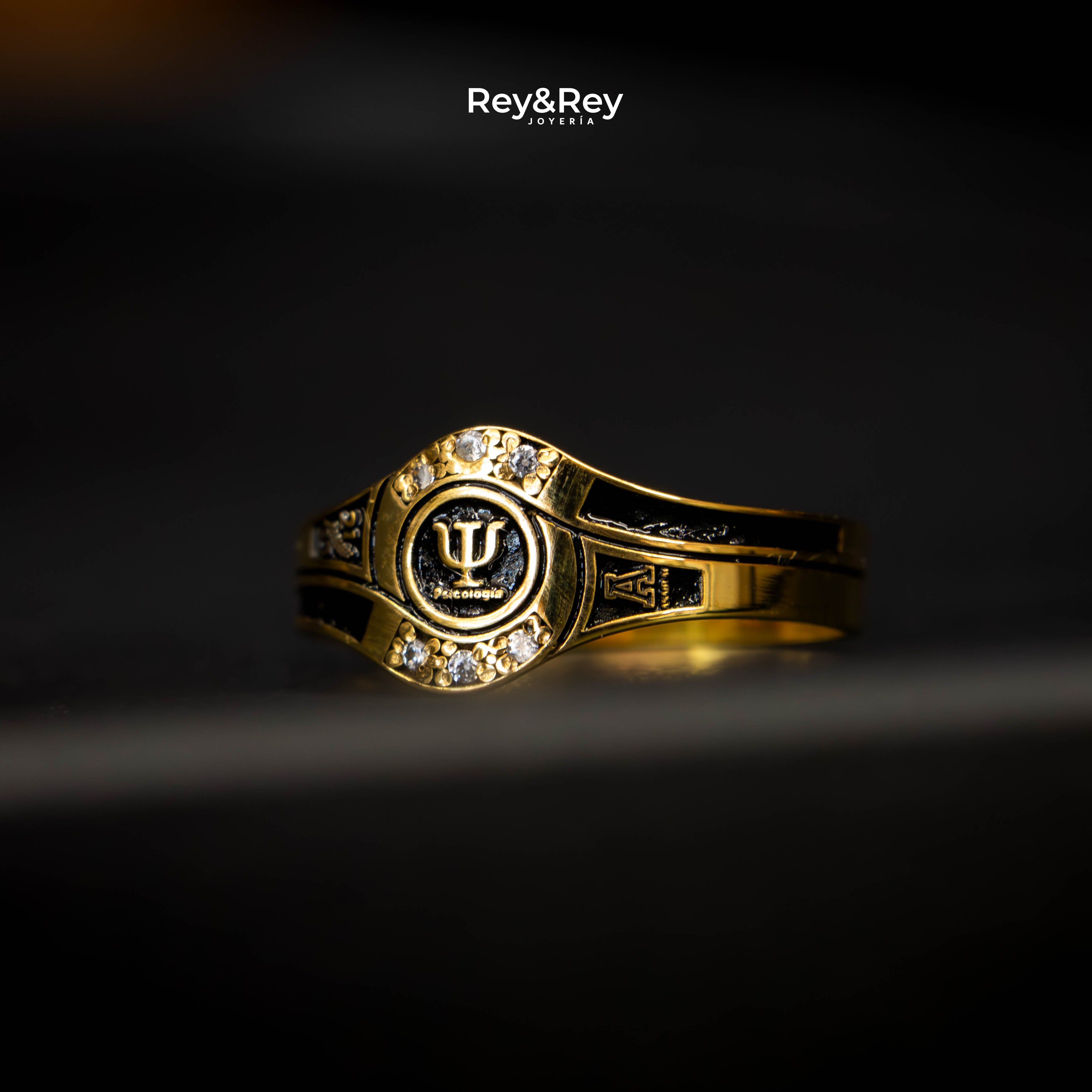 Anillo Graduación Ascenso Oro