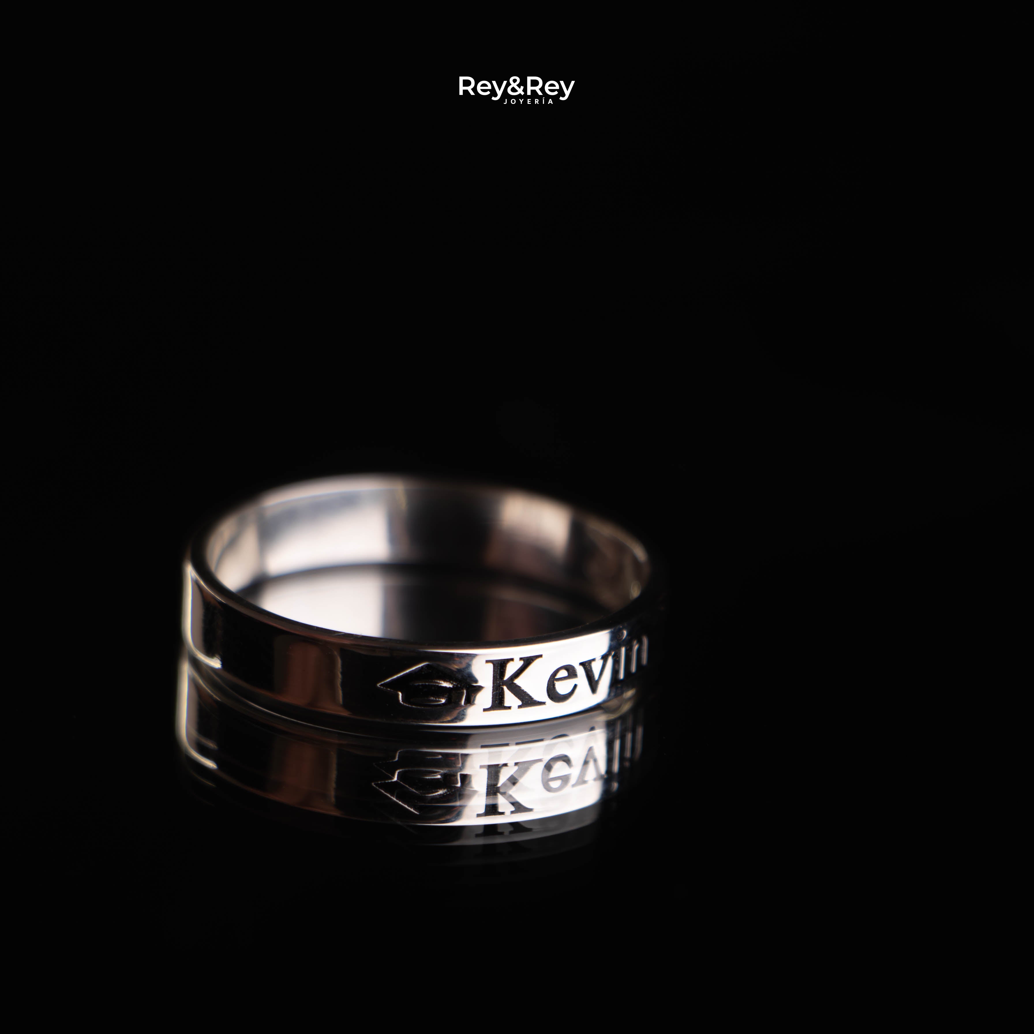 Anillo Graduación Flat S Birrete Name Plata